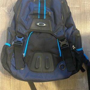 Oakley Black and Blue Sporty Backpack with Durable Design